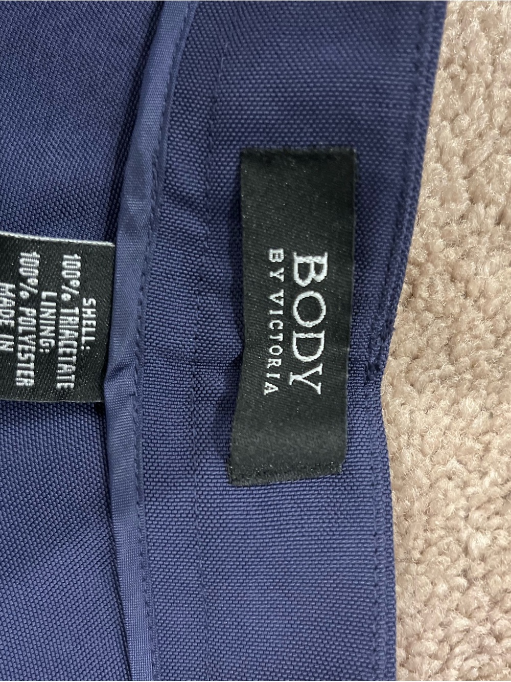 Victoria's Secret Navy Wide-Leg Tailored Trousers - Picture 2 of 3